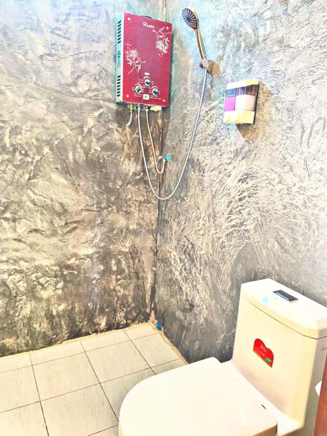 ลุงนะ โฮมสเตย์ ปางอุ๋ง แม่ฮ่องสอน Ban Huai Makhuea Som Habitación foto